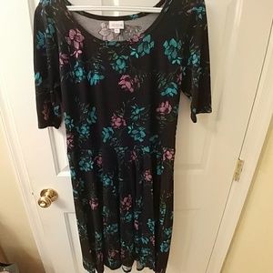 GUC XL LuLaRoe Nicole